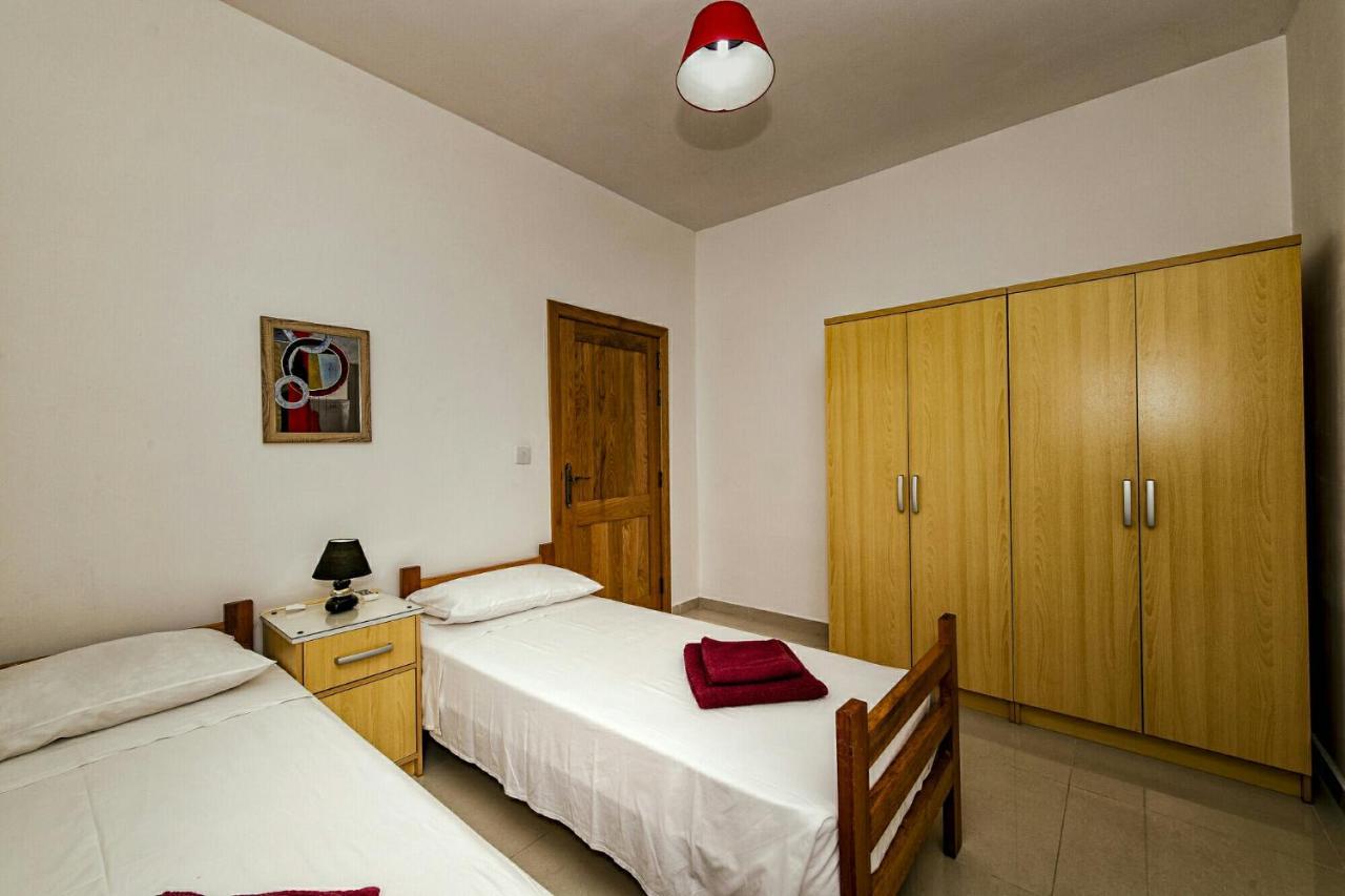 Marble Arch Apt. Saint Julian's Exterior photo